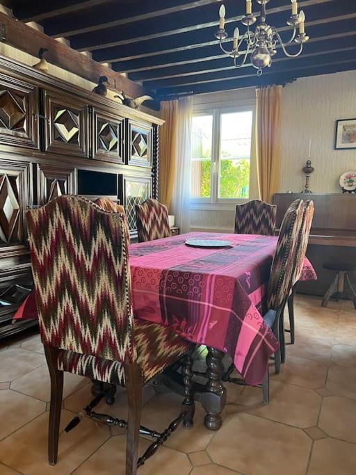 Maison Familiale Idealement Situee Avec Tout Le Confort 님 외부 사진