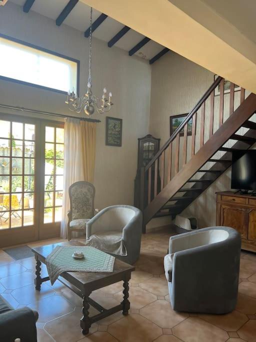 Maison Familiale Idealement Situee Avec Tout Le Confort 님 외부 사진